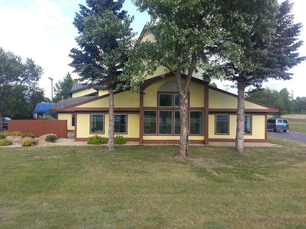 Nisswa Inn And Suites Exterior photo