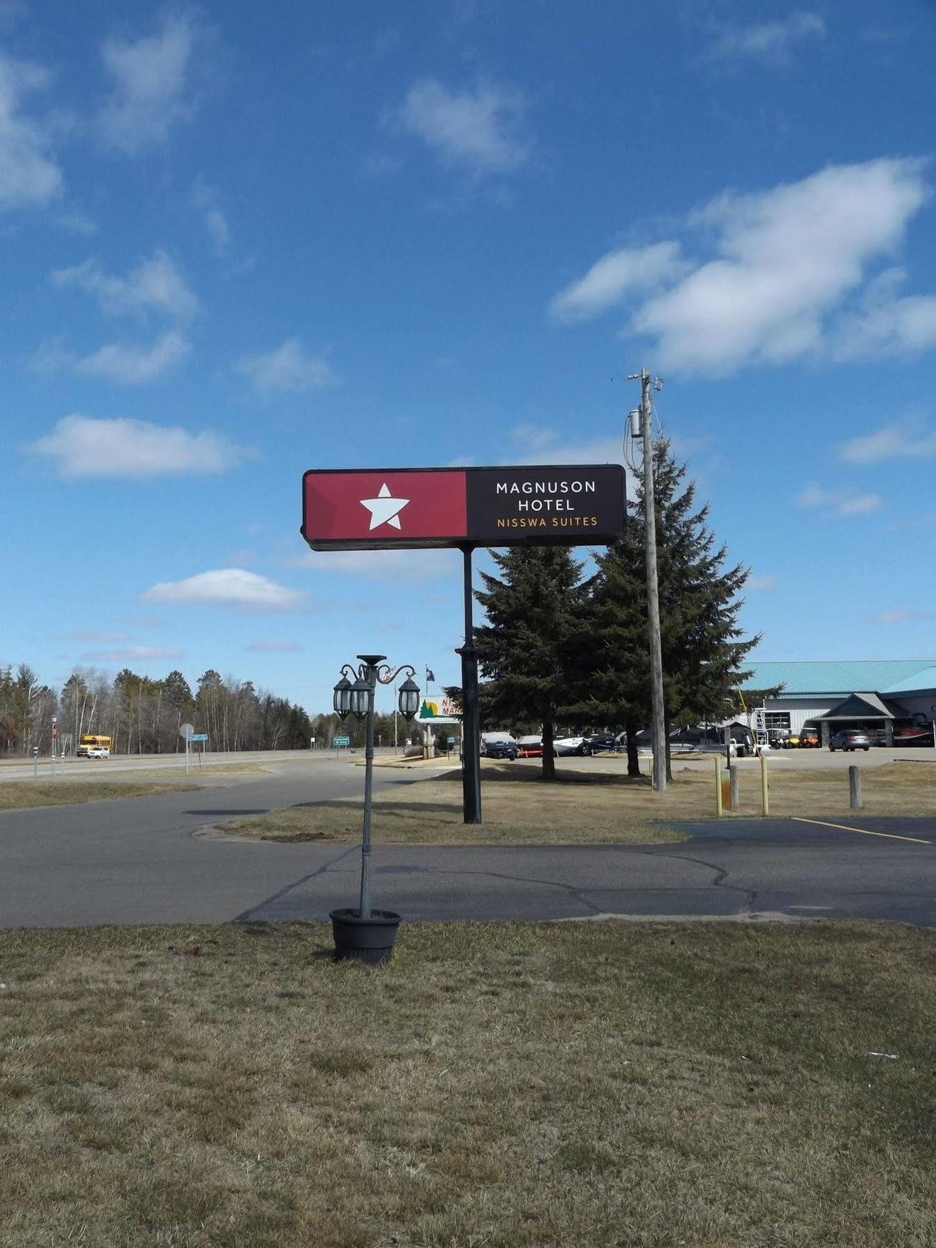 Nisswa Inn And Suites Exterior photo
